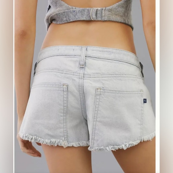 ANTHROPOLOGIE PILCRO DENIM MICRO SHORTS LIGHT DENIM SIZE 25 NWT - Picture 4 of 7